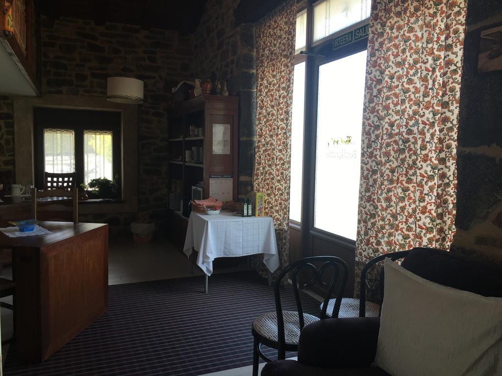 Burdi -Kurutze Pension Urquiola Buitenkant foto