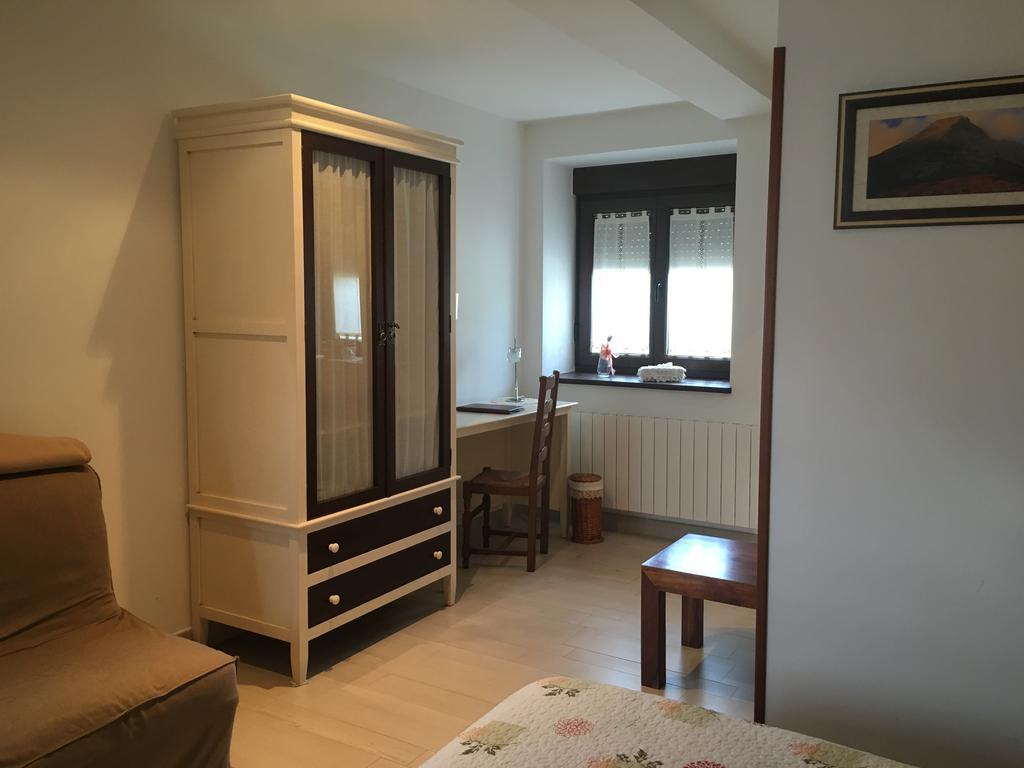 Burdi -Kurutze Pension Urquiola Buitenkant foto